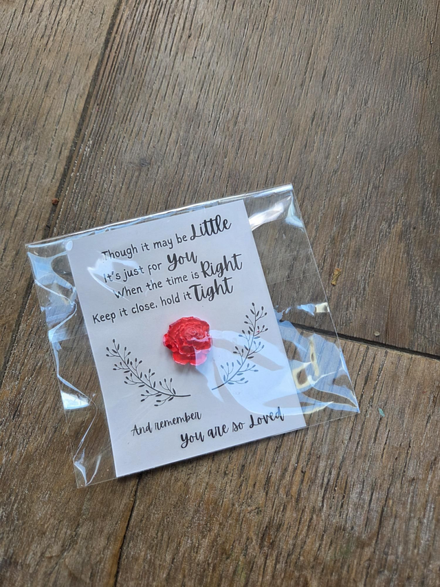 Pocket flower