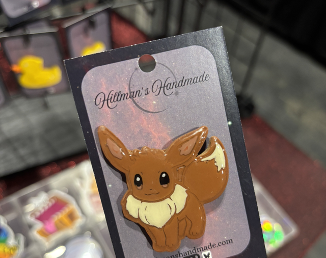 Eevee Pin Badge