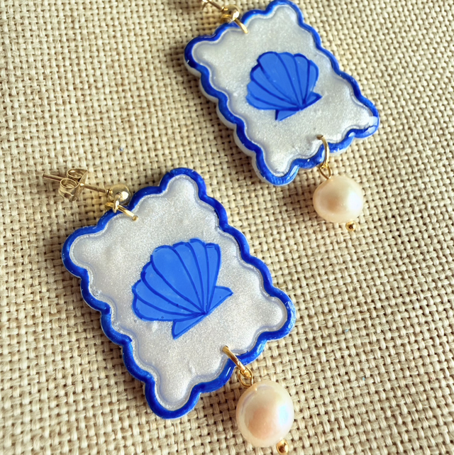 Blue Shell Pearl Wavy Tile Earrings