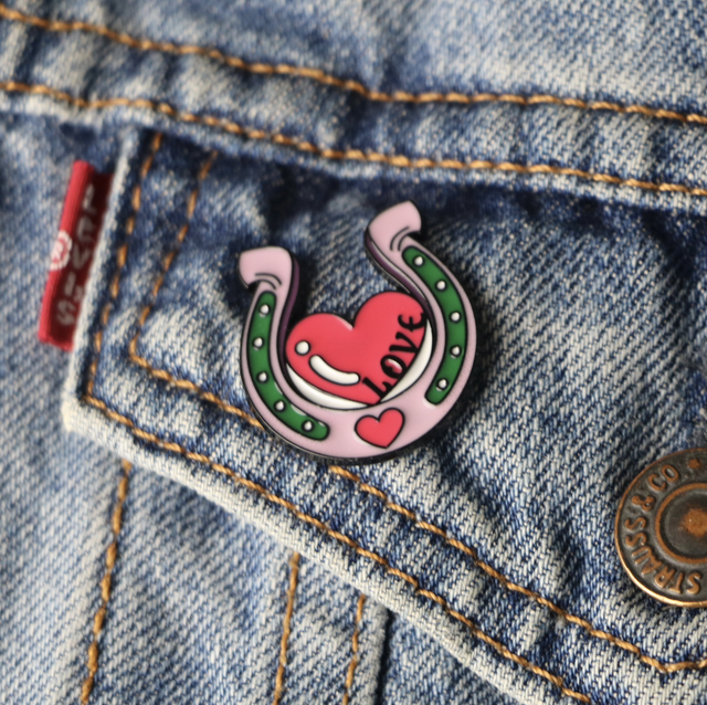 Pin’s fer à cheval