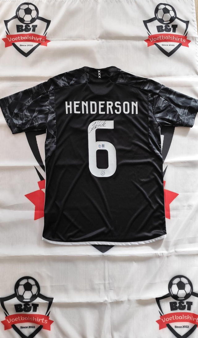 Gesigneerd Jordan Henderson Ajax 2023/2024 Shirt – Een Uniek Verzamelobject voor de Echte Fan