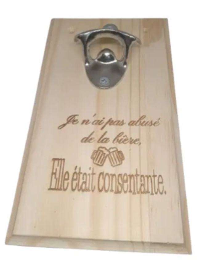 Décapsuleur Mural Personnalisable – Bois de Pin