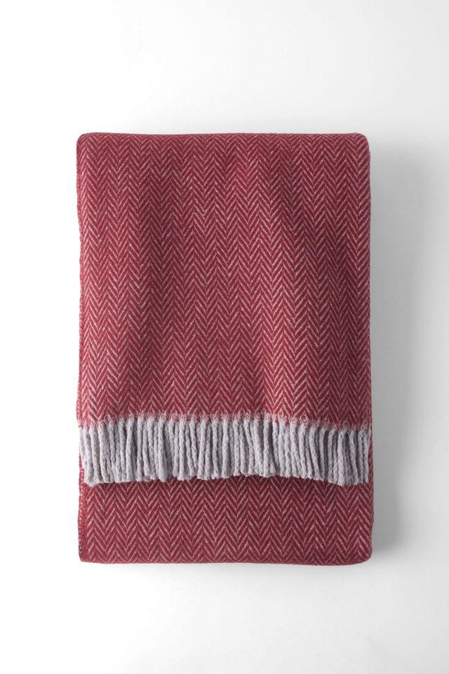 PLAID SKYLINE BURGUNDY