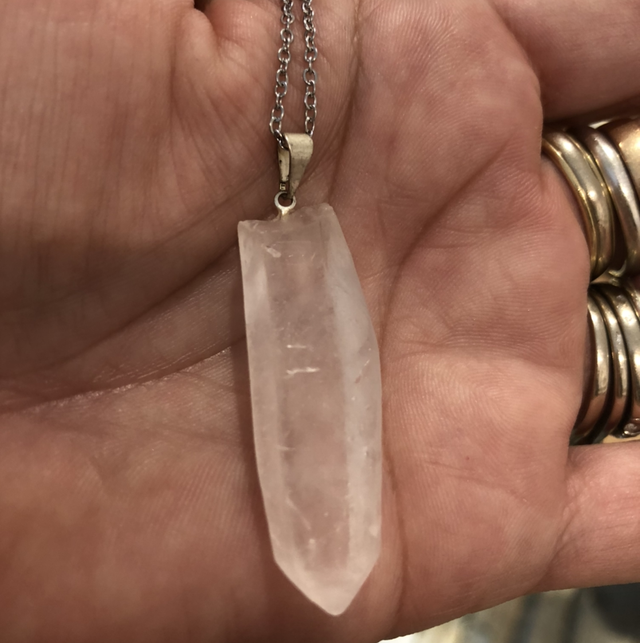 Pendentif quartz lémurien &amp; chaîne inox 