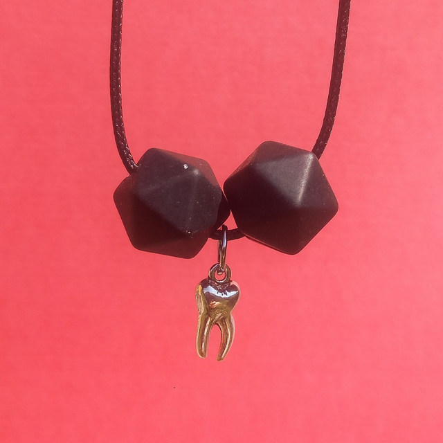 Silver Tooth - Black Hexagon - Chew Necklace [NL-STM-B-TTH]