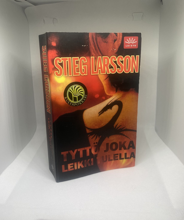 Tyttö joka leikki tulella – Stieg Larsson