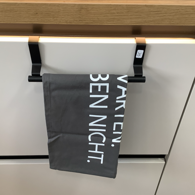 Handtuchhalter Schwarz Matt für Grifflose Küchen