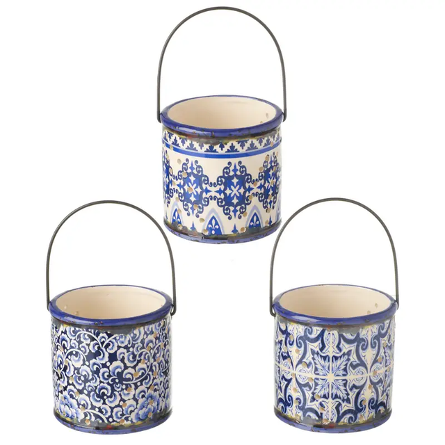 Blue ceramic tea light candle holder