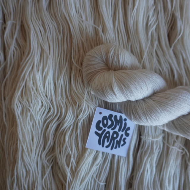 Laine non teinte - Cosmic Fingering (NSW)