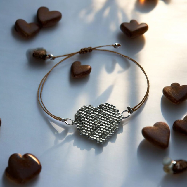 Bracelet motif coeur argenté