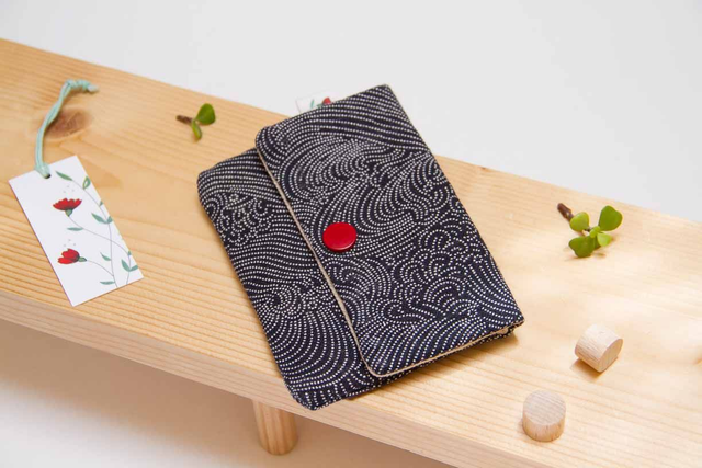 Tarjetero Simple Kon Tormenta 