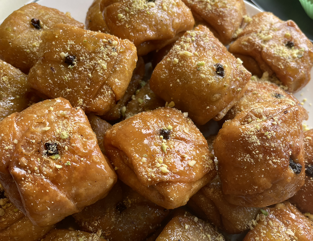 Lobongo Latika - 10 pcs