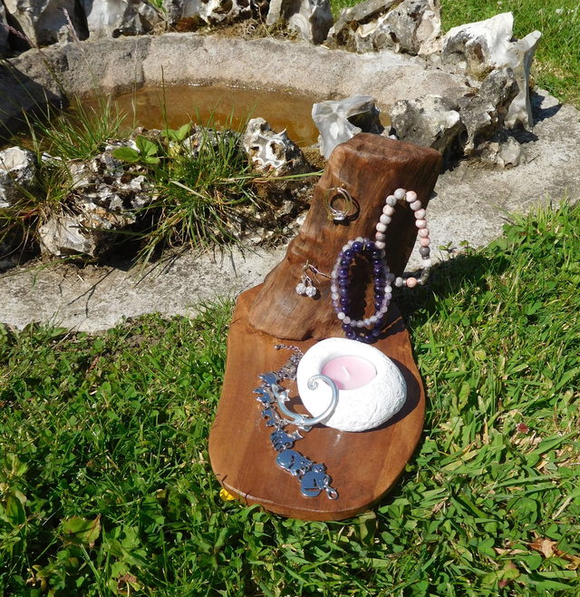 Porte bijoux en bois flotté et teck