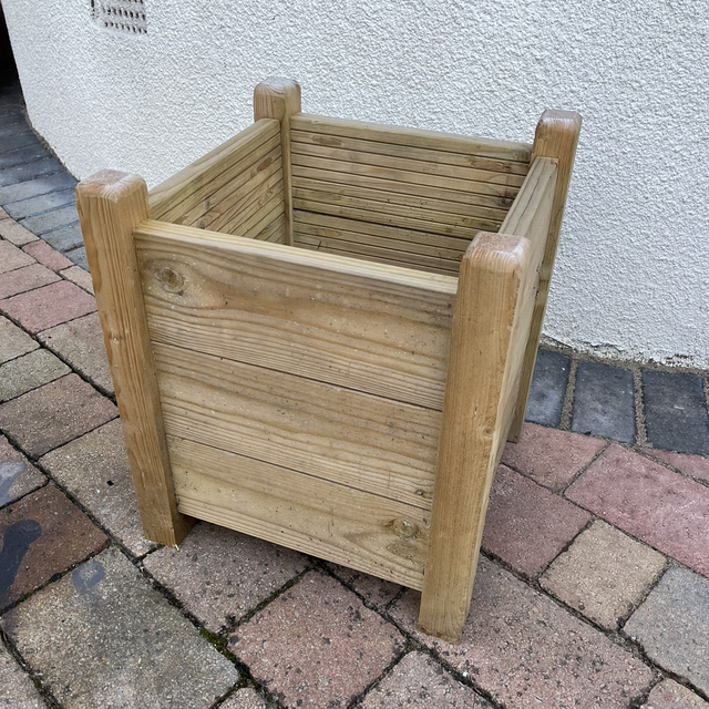 Planter (Prices from £40)