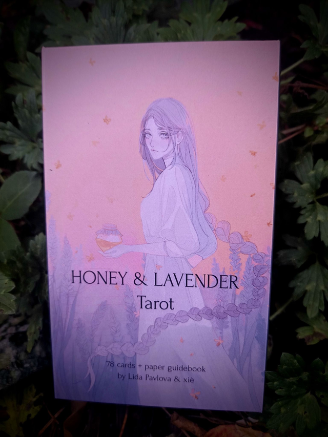 Honey & Lavender Tarot: fairy tale and fantasy deck * by Lida Pavlova & xié