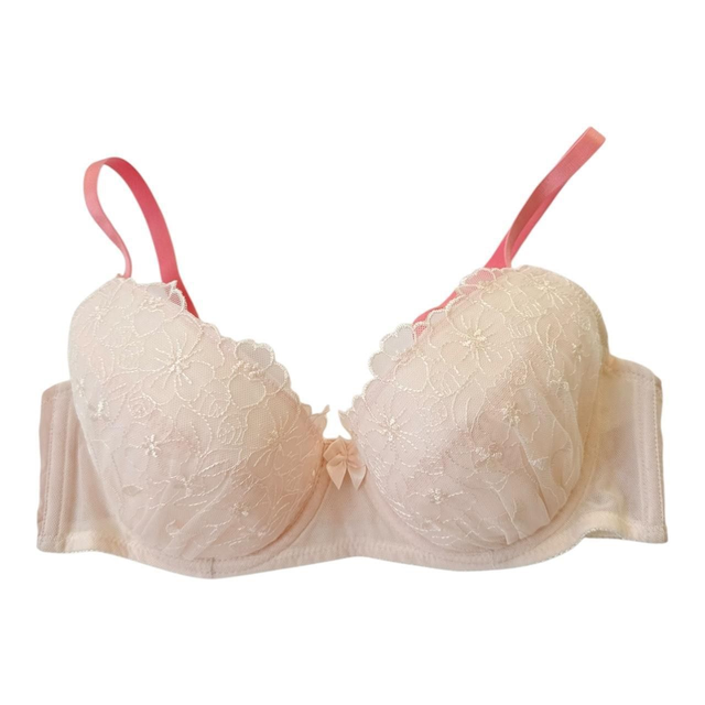 Light pink/nude Embroidered Japanese Bra UK 32D 