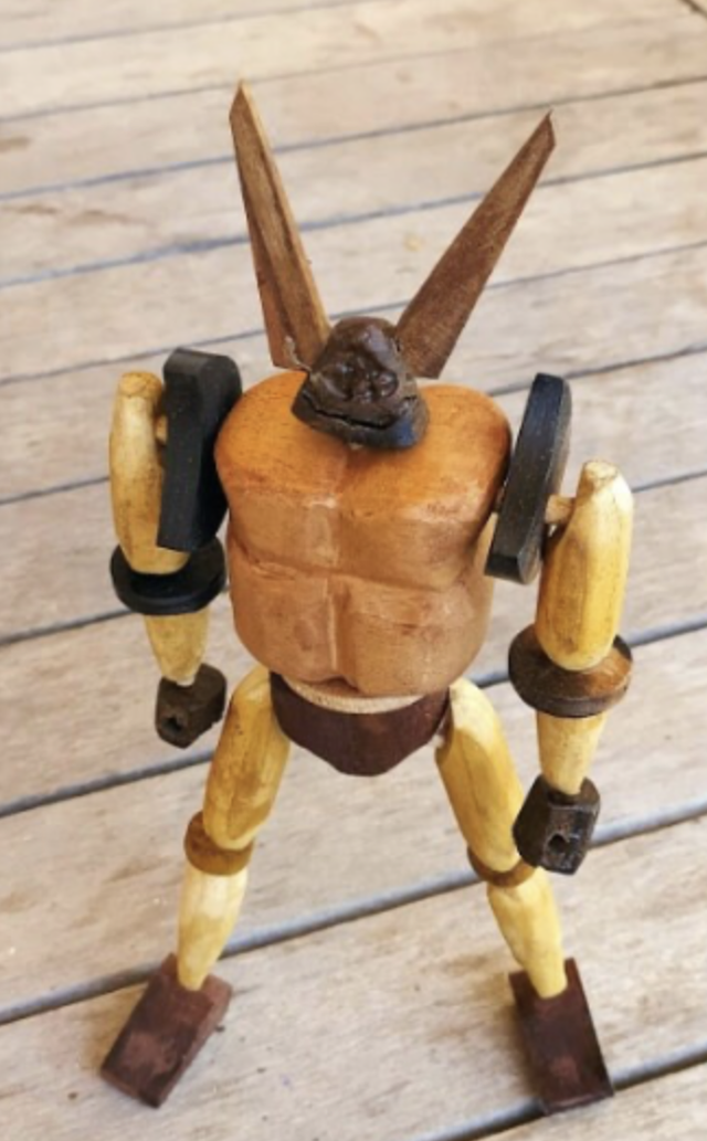 Robot de madera - Modelo GLOSSAM inspirado en Mazinger z