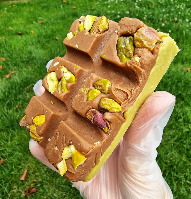 Pistachio and Chocolate Fudge