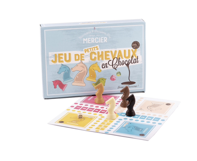 JEU DE PETITS CHEVAUX Chocolat au lait, noir, blanc et blond - 260 g 
