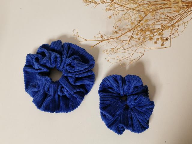 Chouchou velour bleu roi