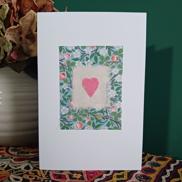William Morris Clover Fabric Heart Card 