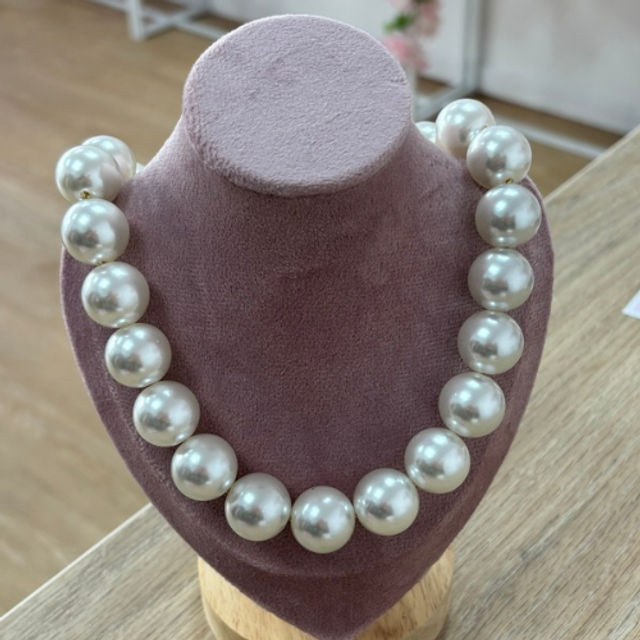 Collier Lysie