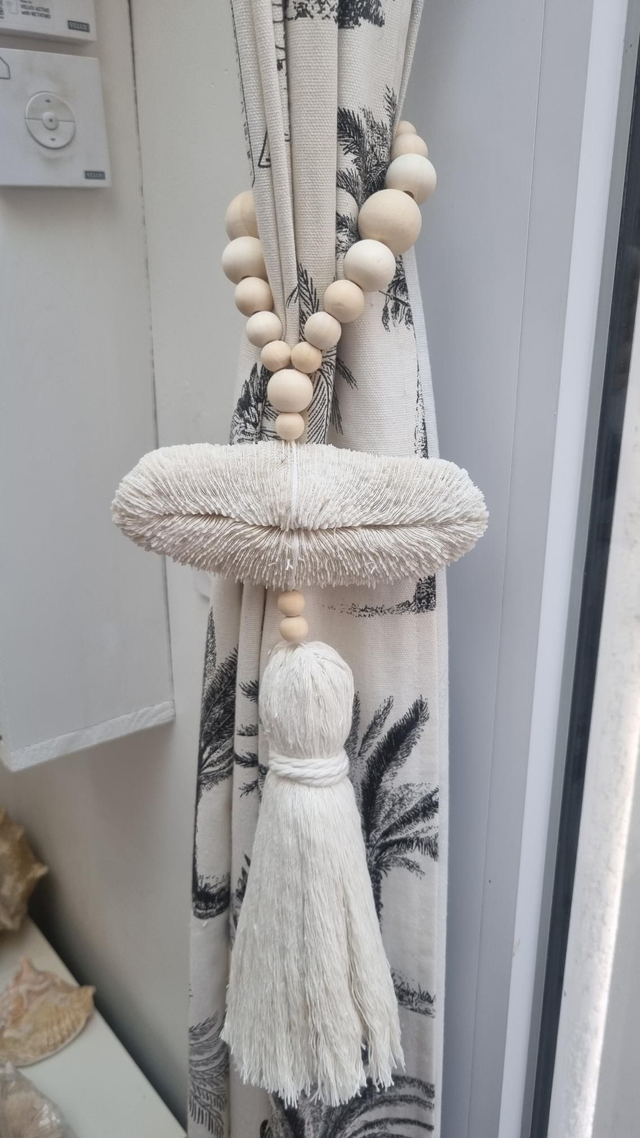 Embrasse corail pompon beige 