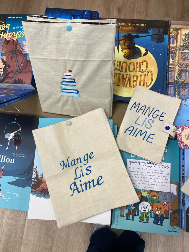 pochette à livre en lin