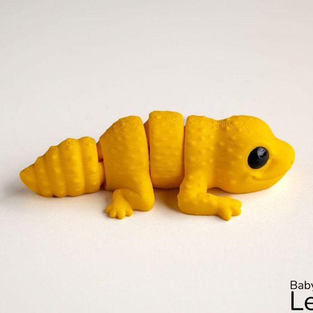 Gecko Articulated flexible Autistic Toy 3D Printed Gift Wiggle Cute Animal