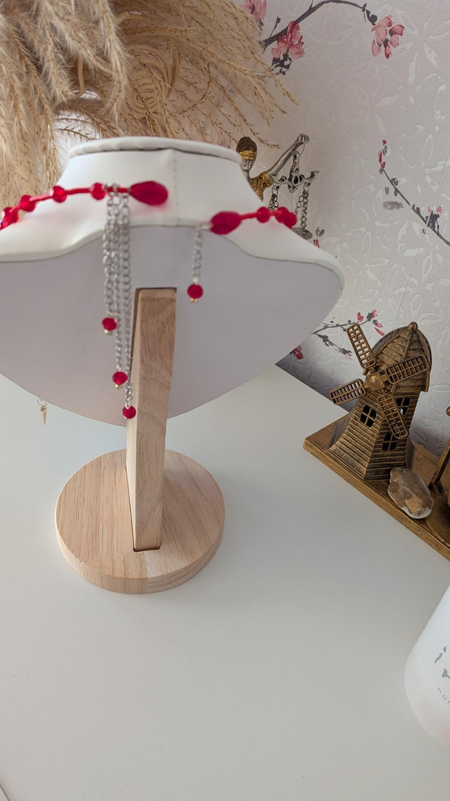 Gothic red chocker necklace with silver chain tassels