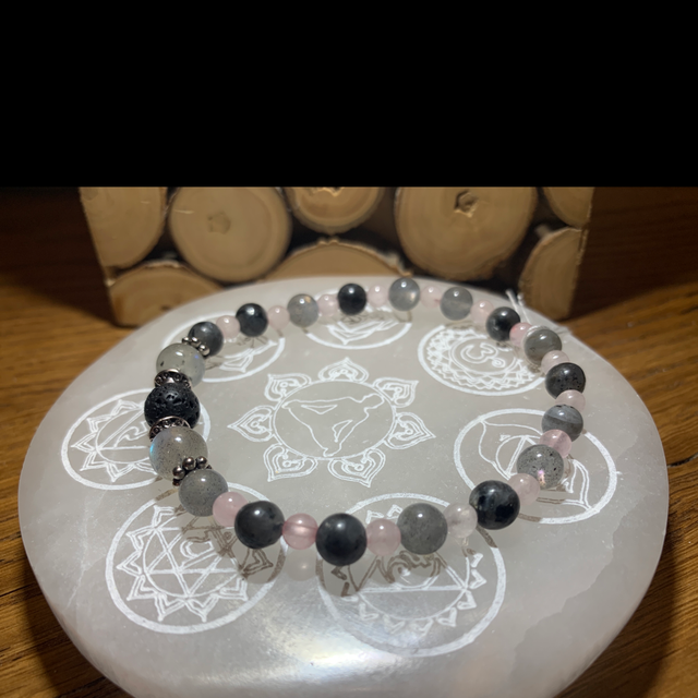 Labradorite &amp; quartz rose 