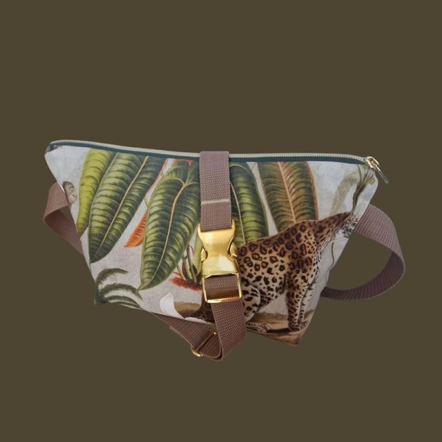 Large Crossbody Hip Bag Wild Animals