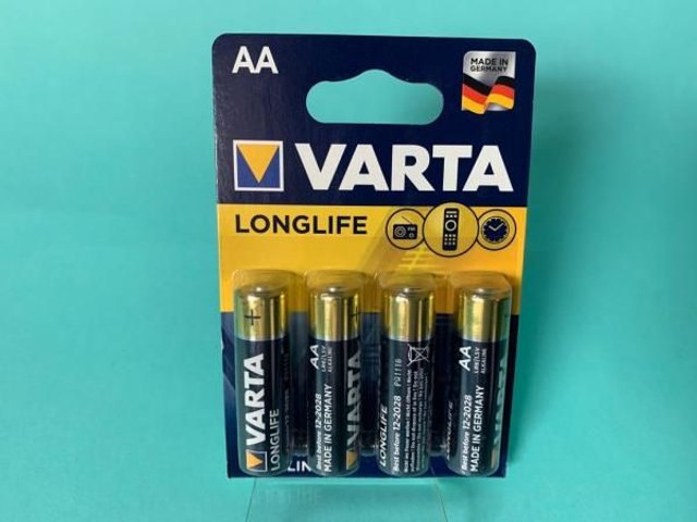 VARTA LONGLIFE AA 4x Mignon Batterien