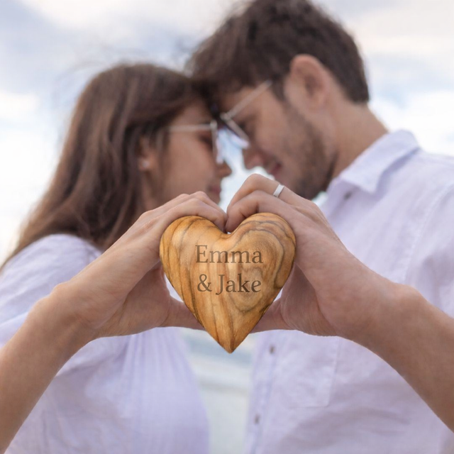 Personalized Olive Wood Heart – Custom Names &amp; Date | Handmade in Tuscany