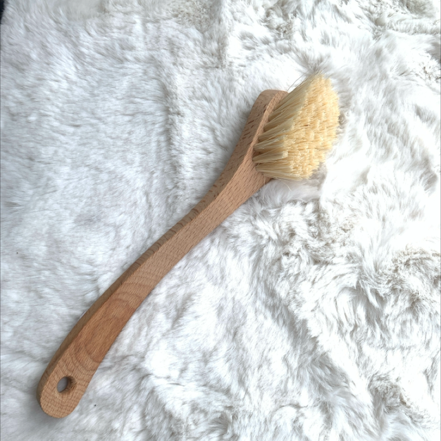 Bamboo dry brush