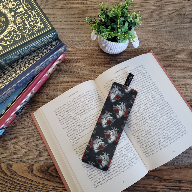 Marque-page 098 : Coeur fleuri