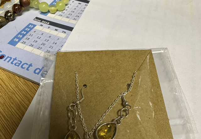 Teardrop sets (various colours)