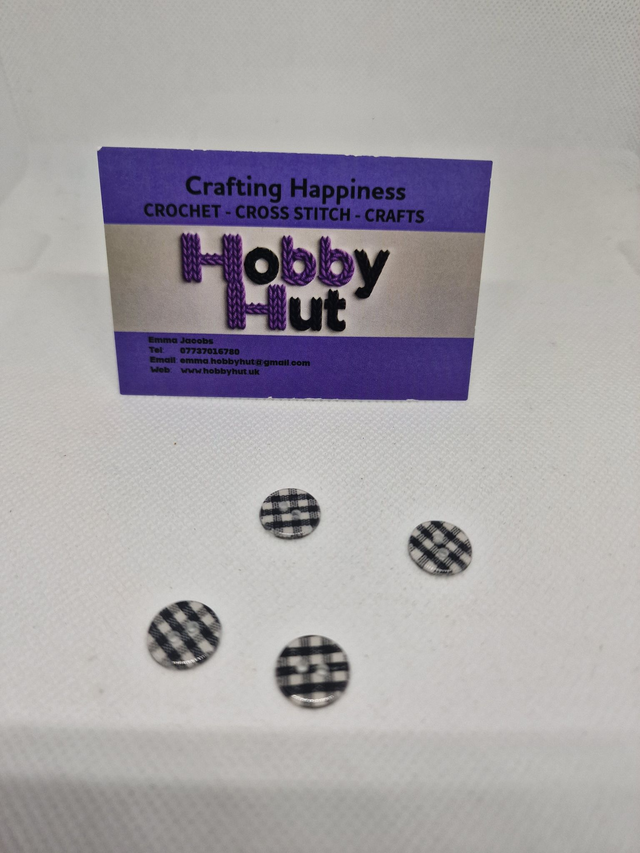 Gingham Buttons - Black