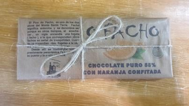 Chocolate Puro 55% con Naranja Confitada "O FACHO"