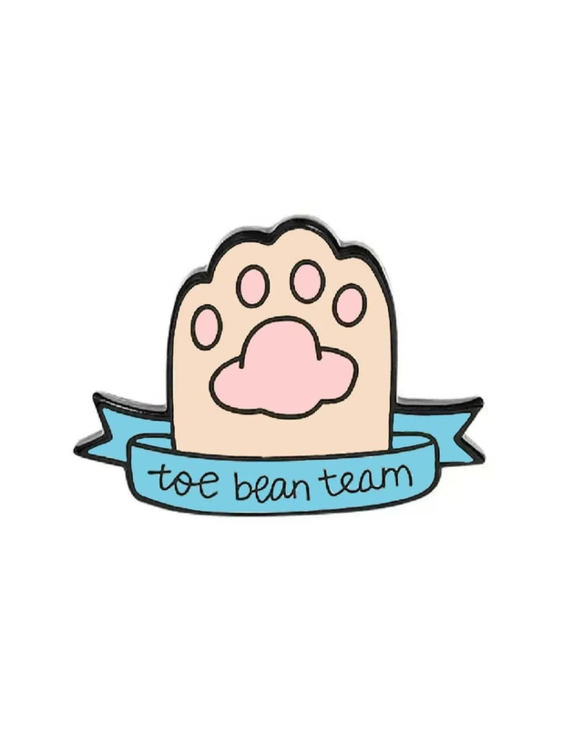 Toe Bean Team Pin Badge 