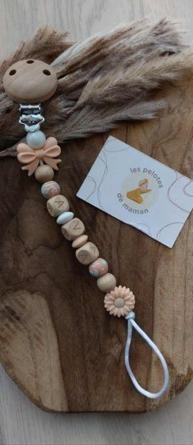 Attache tétine personnalisée 