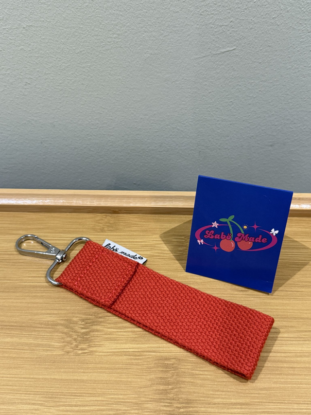 LABÖMADE Personalised Keyring - Red  