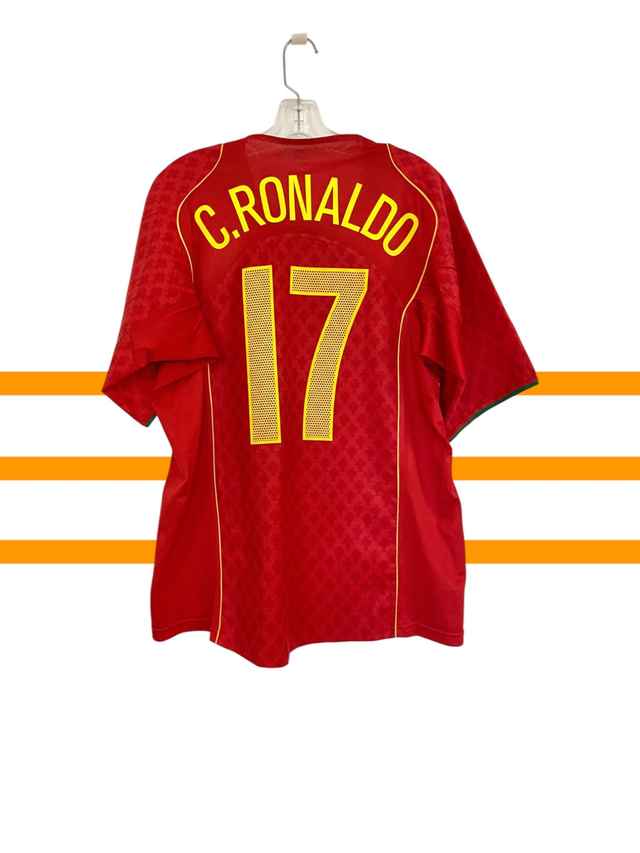2004/2006 - Portugal - C.RONALDO #17 (L)