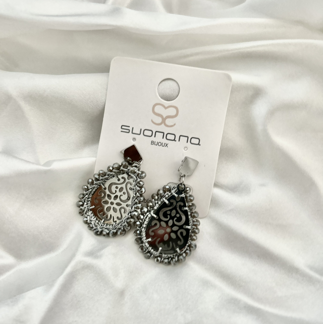 Boucle d’oreille amandine 