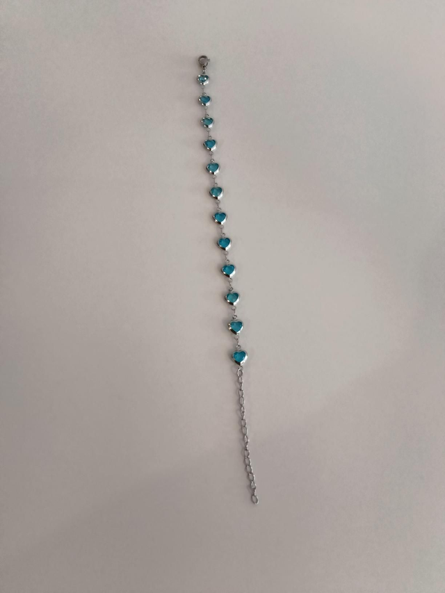 Blauwe hartjes zilverkleurig