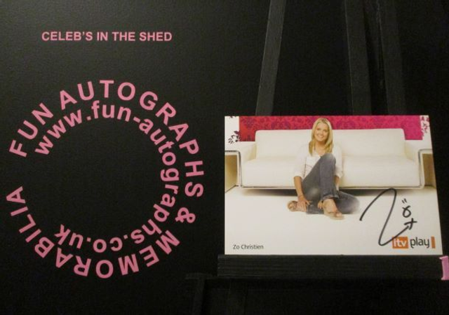 Zo Christien Authentic Autographed Itv Play 6x4 Cast Card (1)