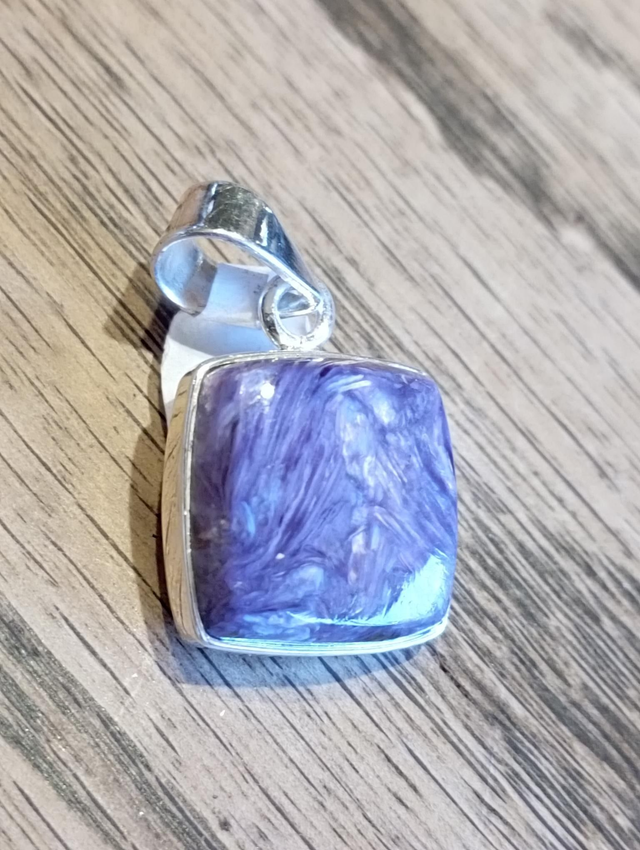 Pendentif argent Chatoïte