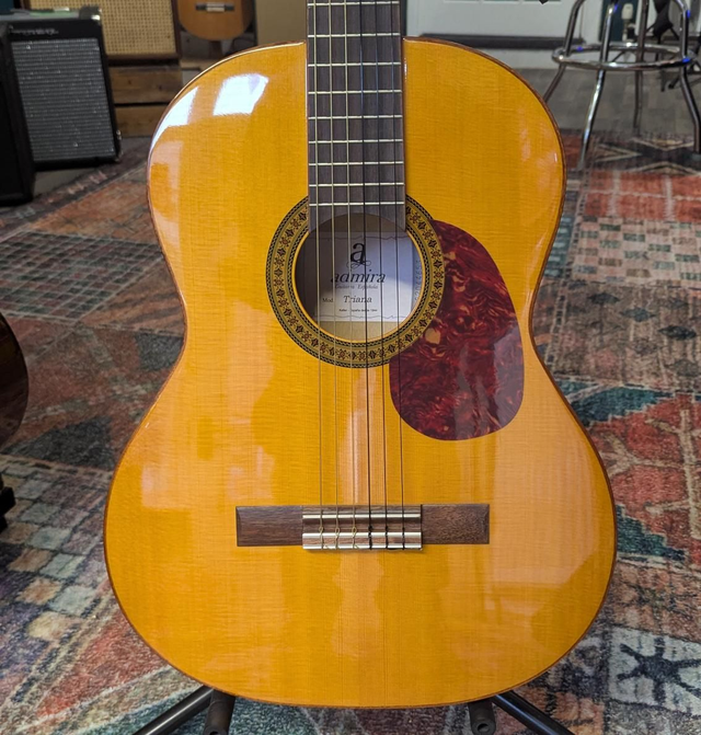 Admira Electro Spanish guitar 