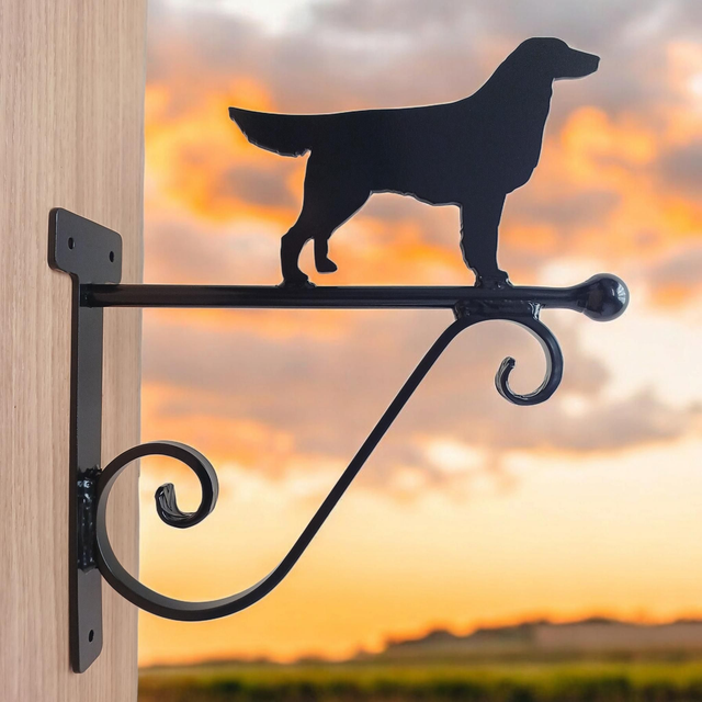 Flat Coated Retriever Hanging Basket Bracket