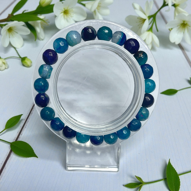 Blue agate stretch bracelet
